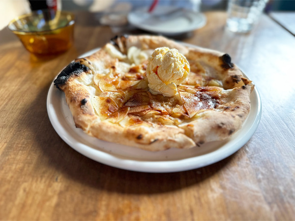 06ピッツァメーラ(1000円)