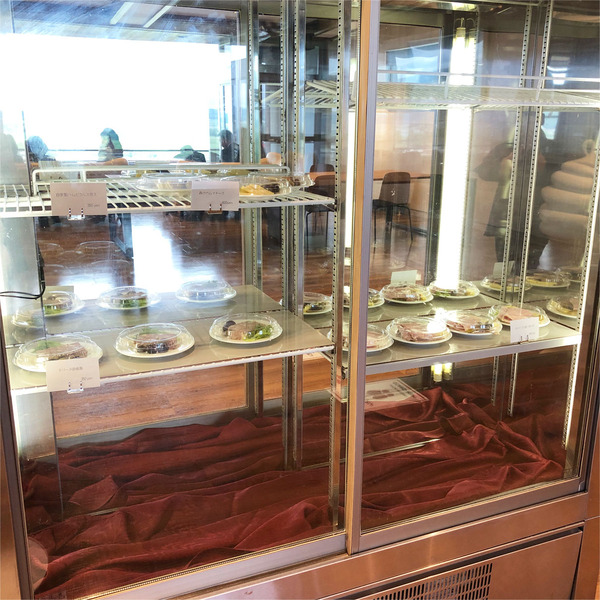 12カフェスペースよりおつまみ色々