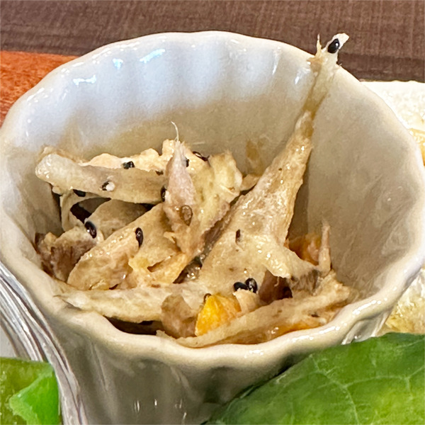 07_ごぼうとツナの和え物