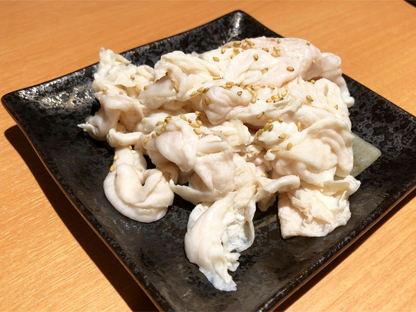 04豚ホルモン(390円)