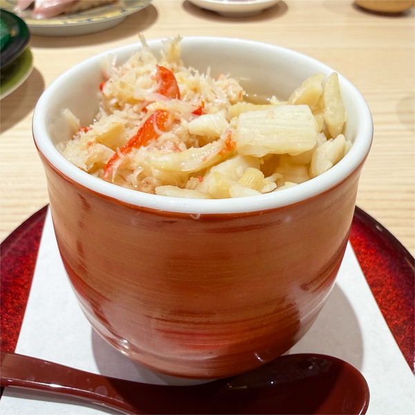 10本ズワイガニとほたてたっぷり茶碗蒸し(455円)