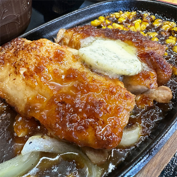 02チキンガーリックバターステーキ