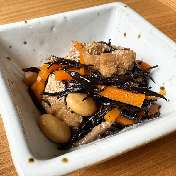 06副菜(ひじきの煮物)