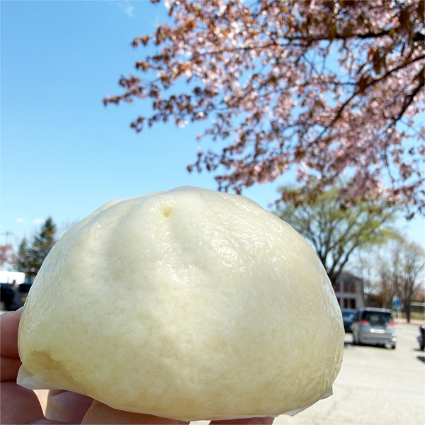01肉じゃがまんじゅう(280円)