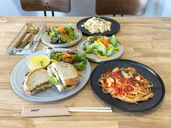 01ランチ3人分です