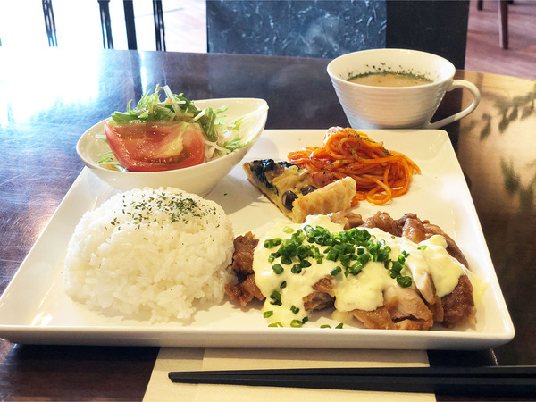 03チキン南蛮(980円)