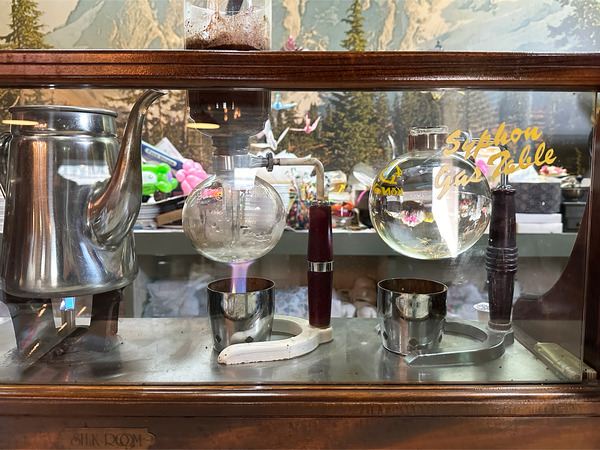 07コーヒーはサイフォンで