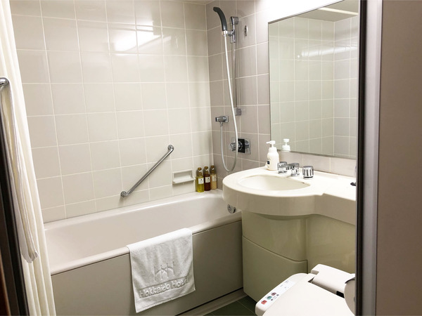 02広いバスルーム