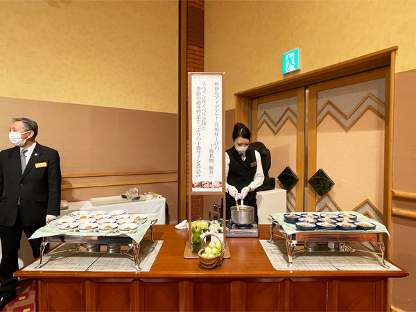 41豚の赤ワイン煮コーナーと洋風豚丼コーナー