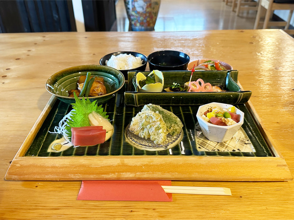 01和ランチ(1430円)