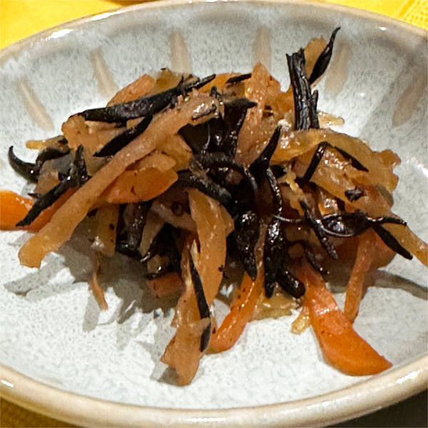 09ひじきの煮物