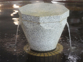 79a30892.jpg