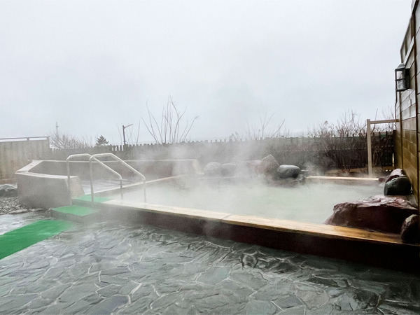 06温泉露天風呂