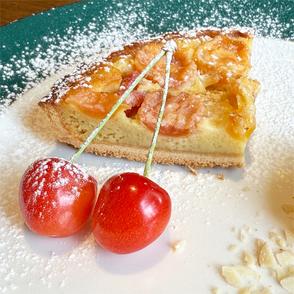 11さくらんぼのクラフティ