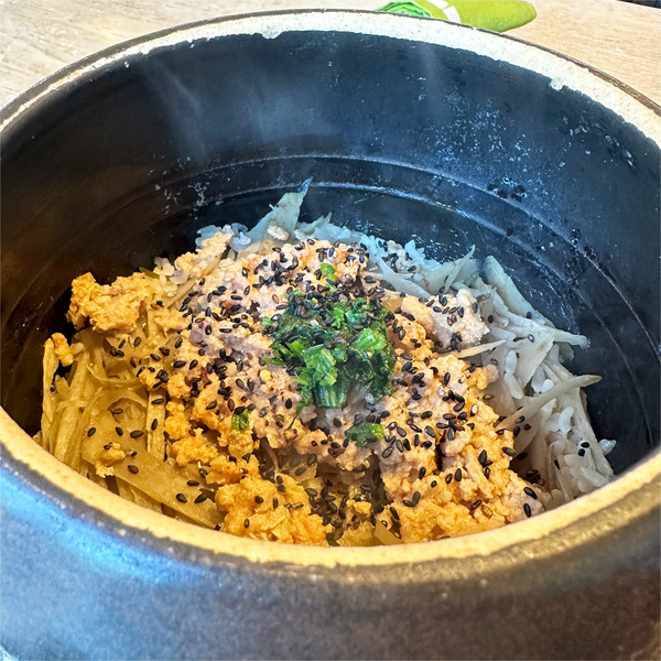 05ゴボウと肉味噌の土鍋ご飯