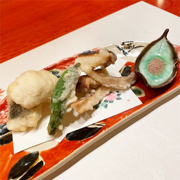 21松茸と鱧の天ぷらと(青唐、塩)