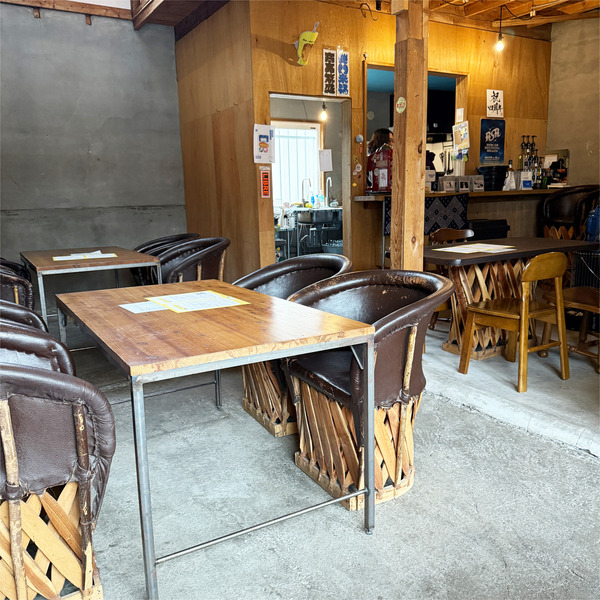 06店内