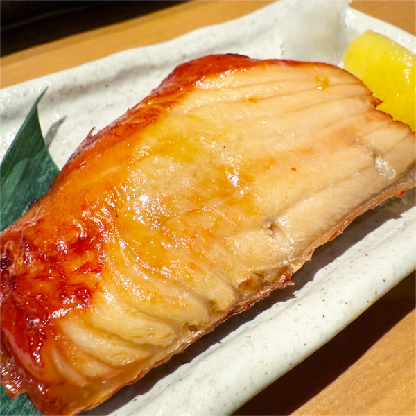 11鮭のハラス焼き