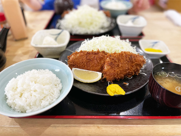 012枚ヒレカツ定食(950円)