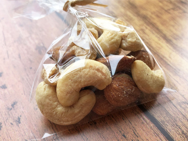 04おまけのナッツ