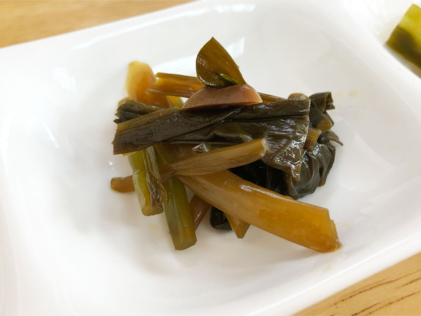 04週替わりランチ(900円)行者にんにくの醤油漬け