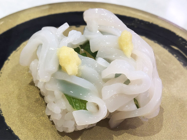 02函館産 真いかソーメン握り(162円)