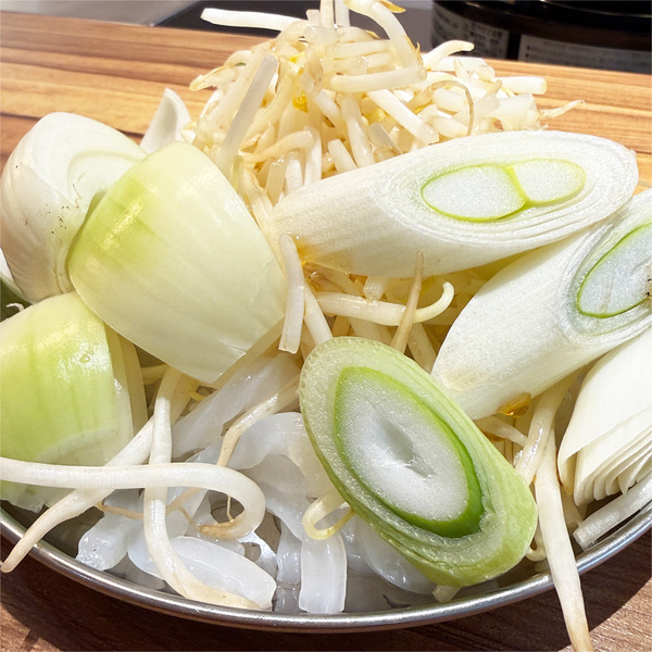 04野菜盛り合せ(600円)