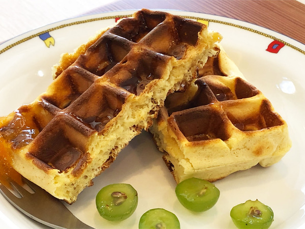 19ワッフルあんずソース