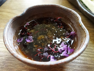 8f487423.jpg