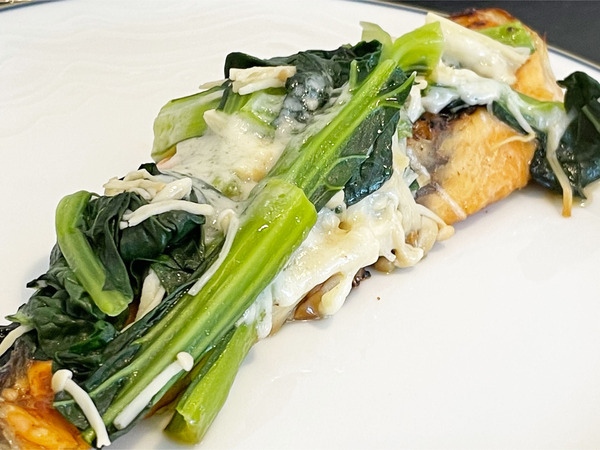 02鮭と青菜のチース焼き