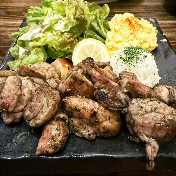 10名物炙り塩チキン南蛮(1100円)