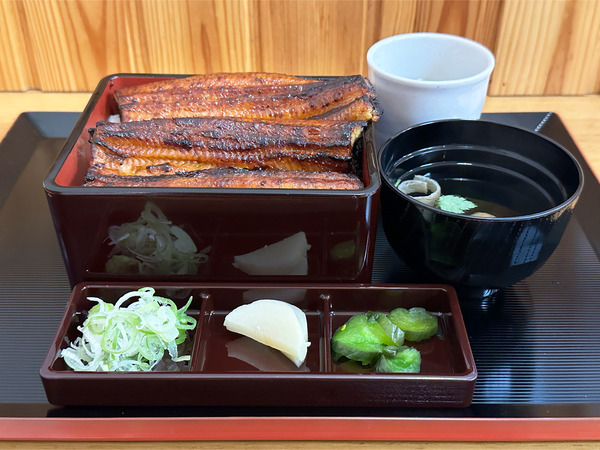 01上うな重・松・一尾(2900円)