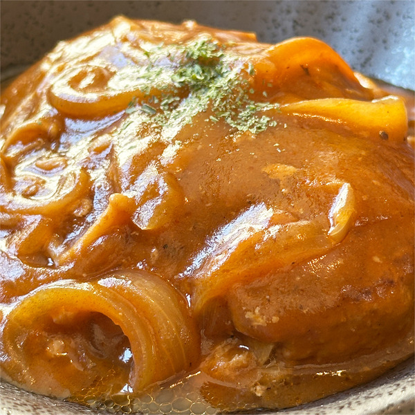03煮込みハンバーグ