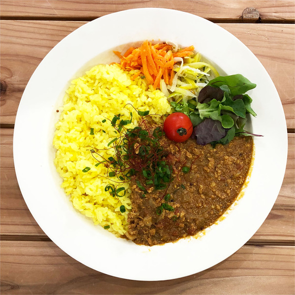 02とかち桃花豚のキーマカレー(1000円)