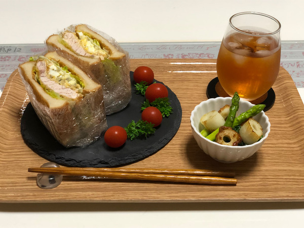 01広尾産カジキマグロサンド