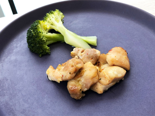 03チキンのオーブン焼き