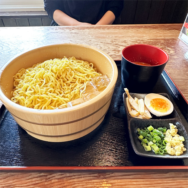 04冷やしつけ麺・担々(870円)