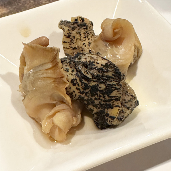 02お通し(煮つぶ)