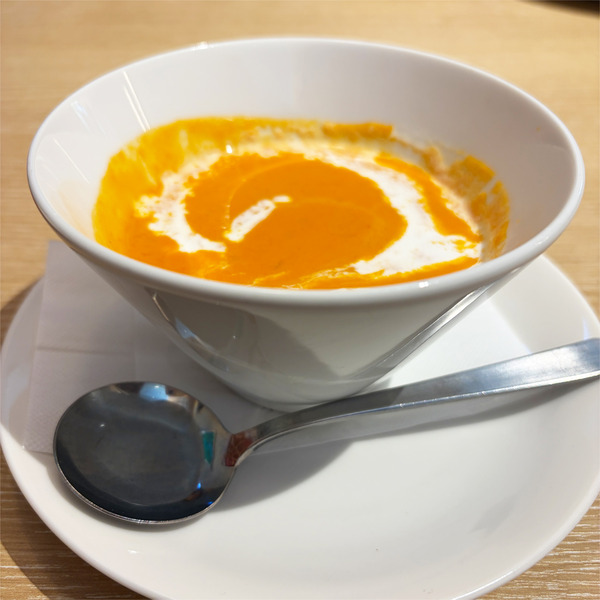 03オマール海老のビスク