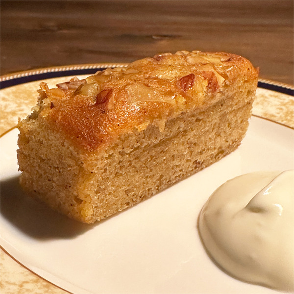 03スパイスとナッツのパウンドケーキ(400円)