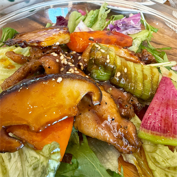 02鶏小肉と五目野菜の甘酢炒め