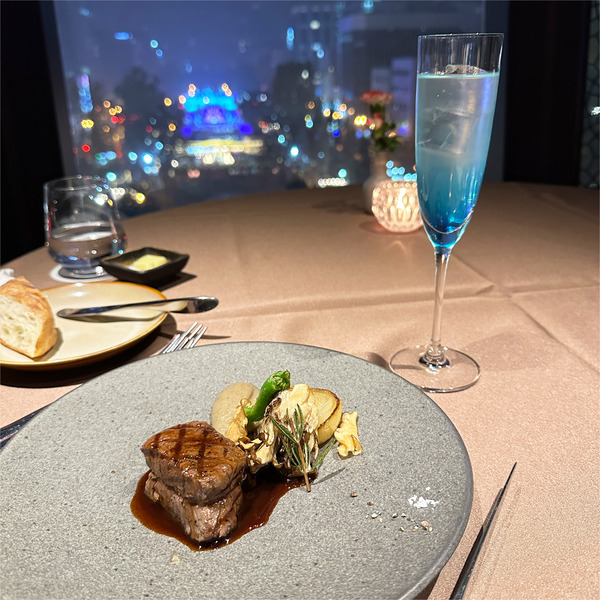 22メインのお肉頂きます