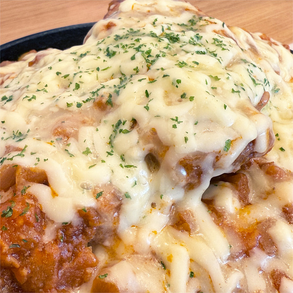 02ロースカツの上にヒレカツがどーん!