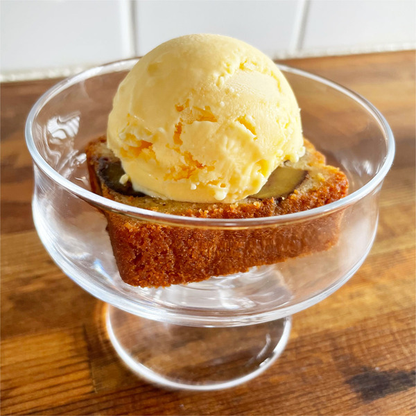 17栗のパウンドケーキとバニラアイス