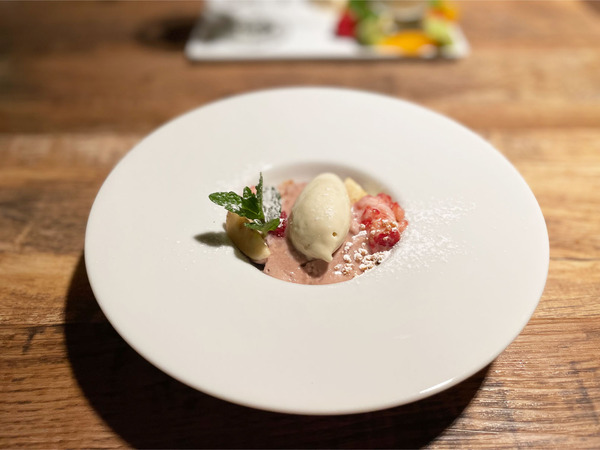 21本日のデザート(880円)