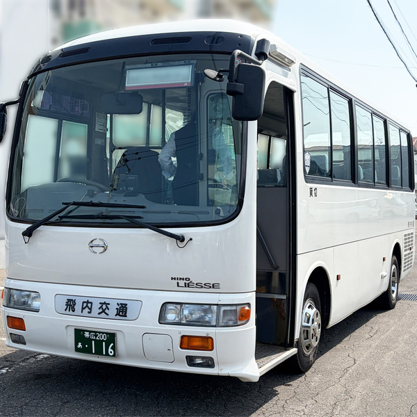 01飛内交通小型バス(19席)