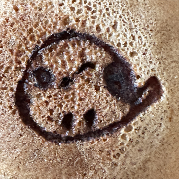 08シマエナガ焼印は季節限定のマーク