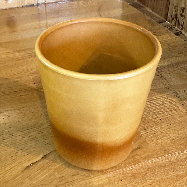 06温かいお茶はセルフでご自由にどーぞ