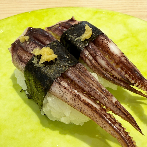 08真いかげそ握り(220円)