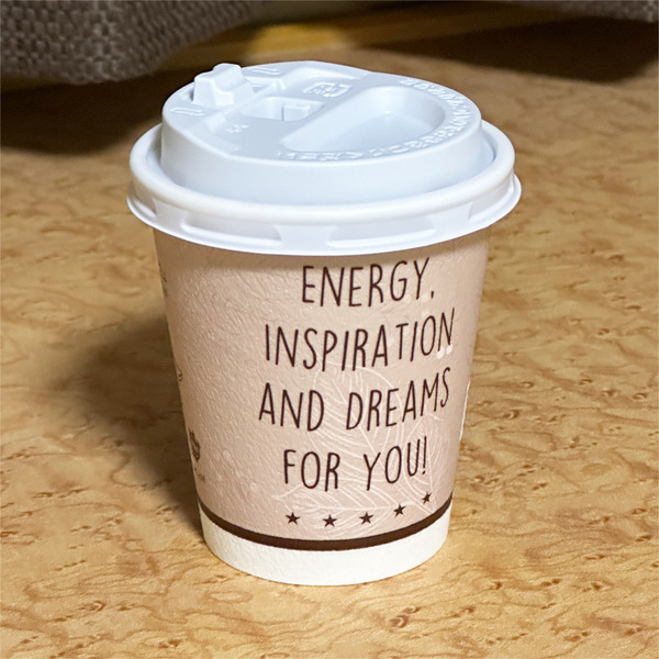 08サービスのコーヒー